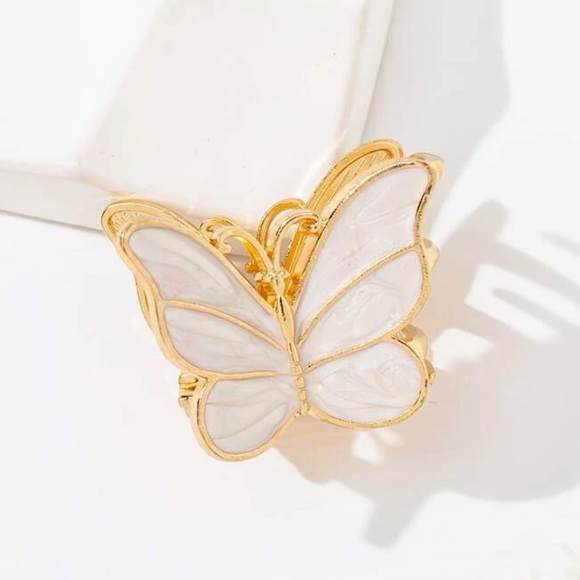 Butterfly Hair Claw - Picture 2 of 3